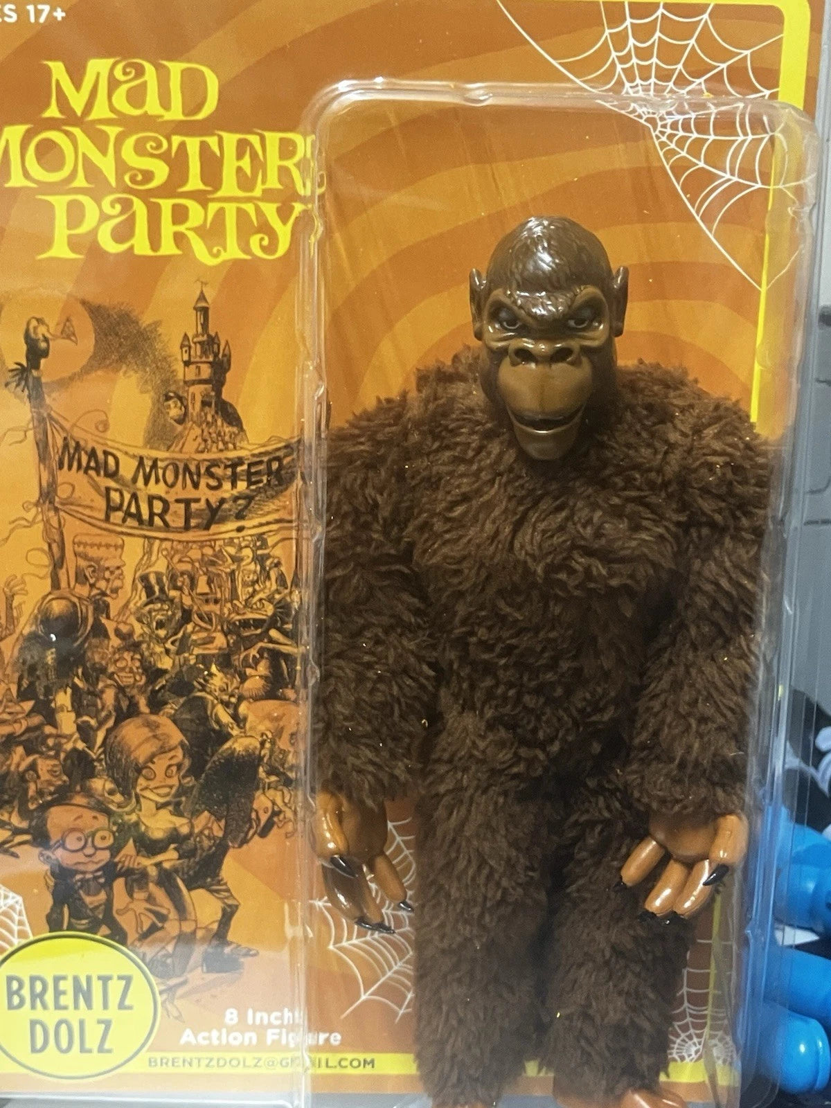 Brentz Dolz Mad Monster Party - IT 8" Art Action Figure