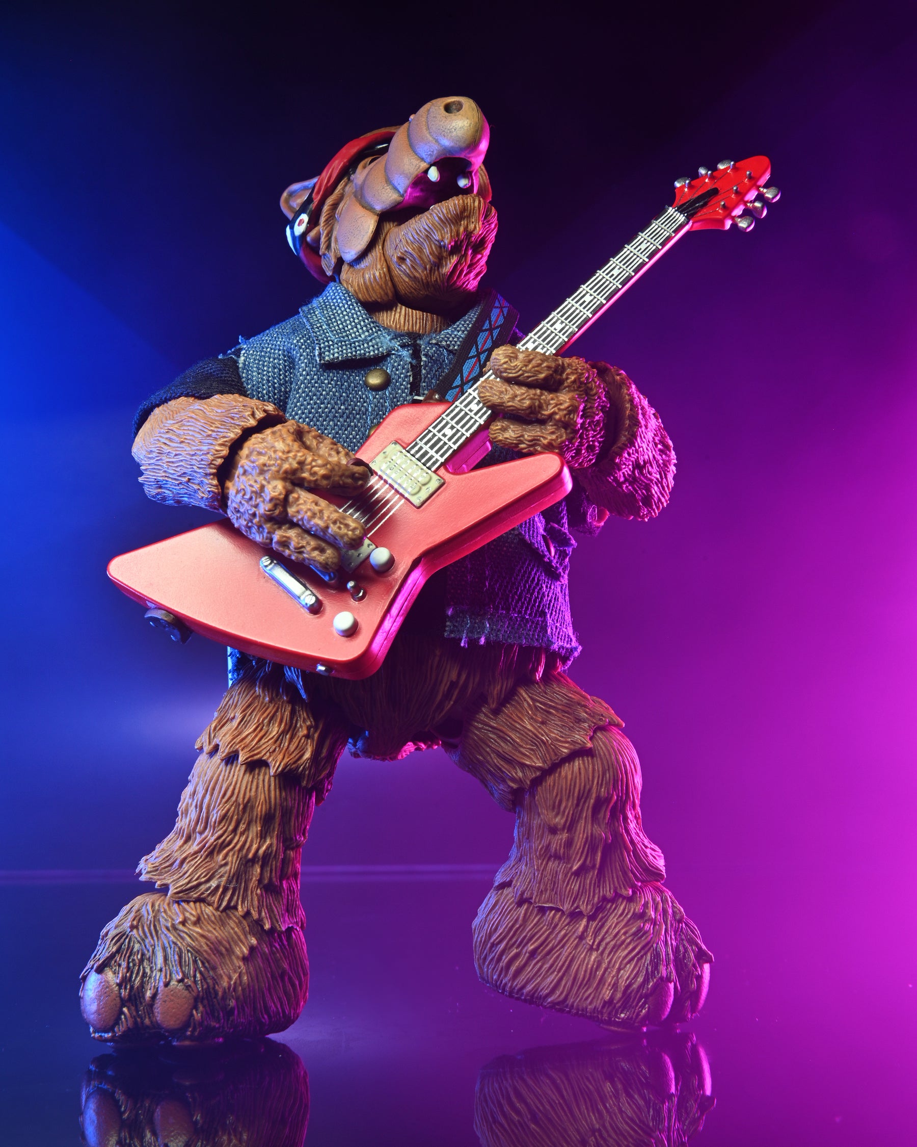 NECA - Ultimate Born To Rock ALF 7" Action Figure