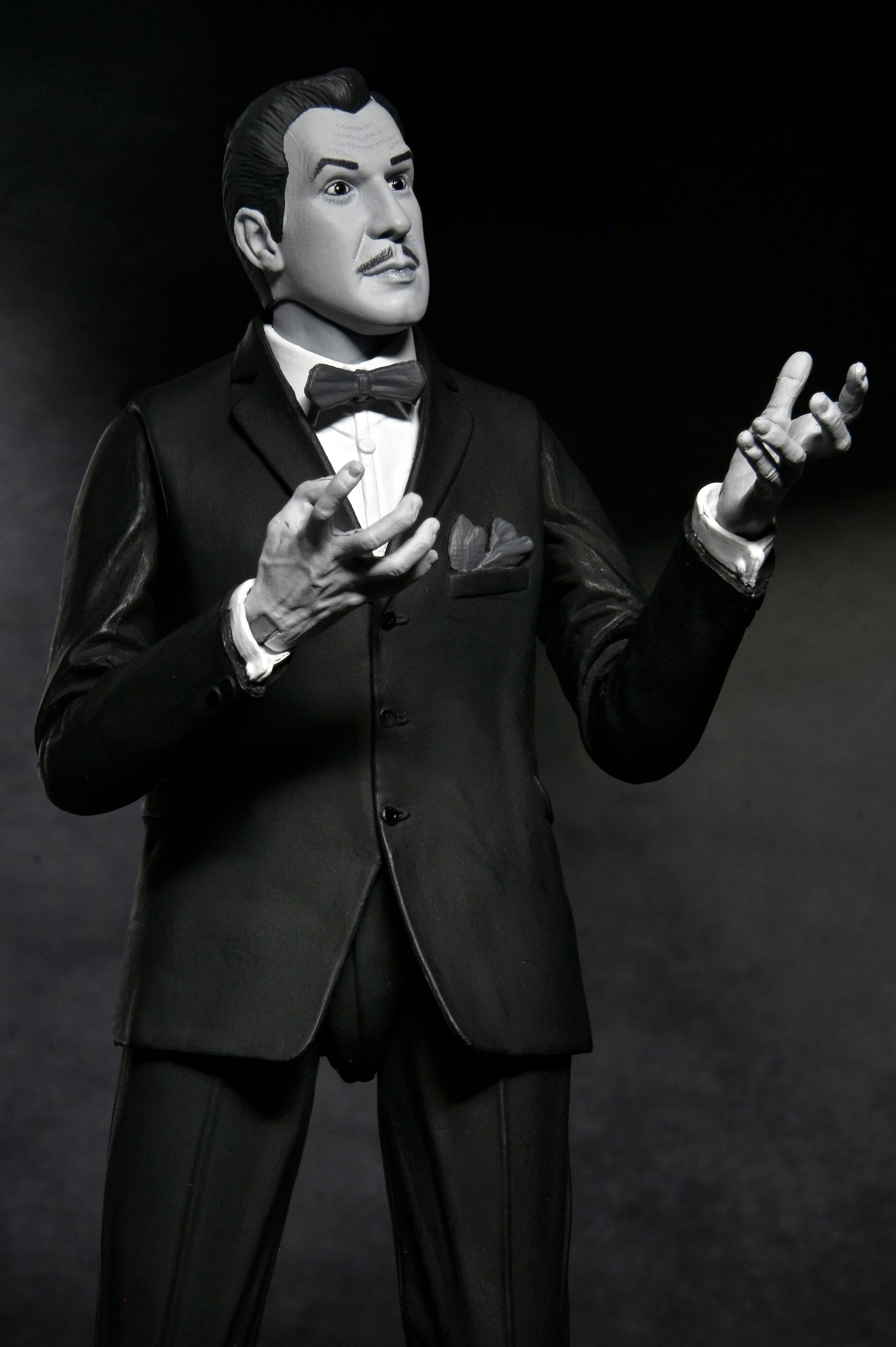 NECA - Universal Monsters - Ultimate Vincent Price (Black & White) 7" Scale Action Figure (Pre-Order Shipping February 2026)