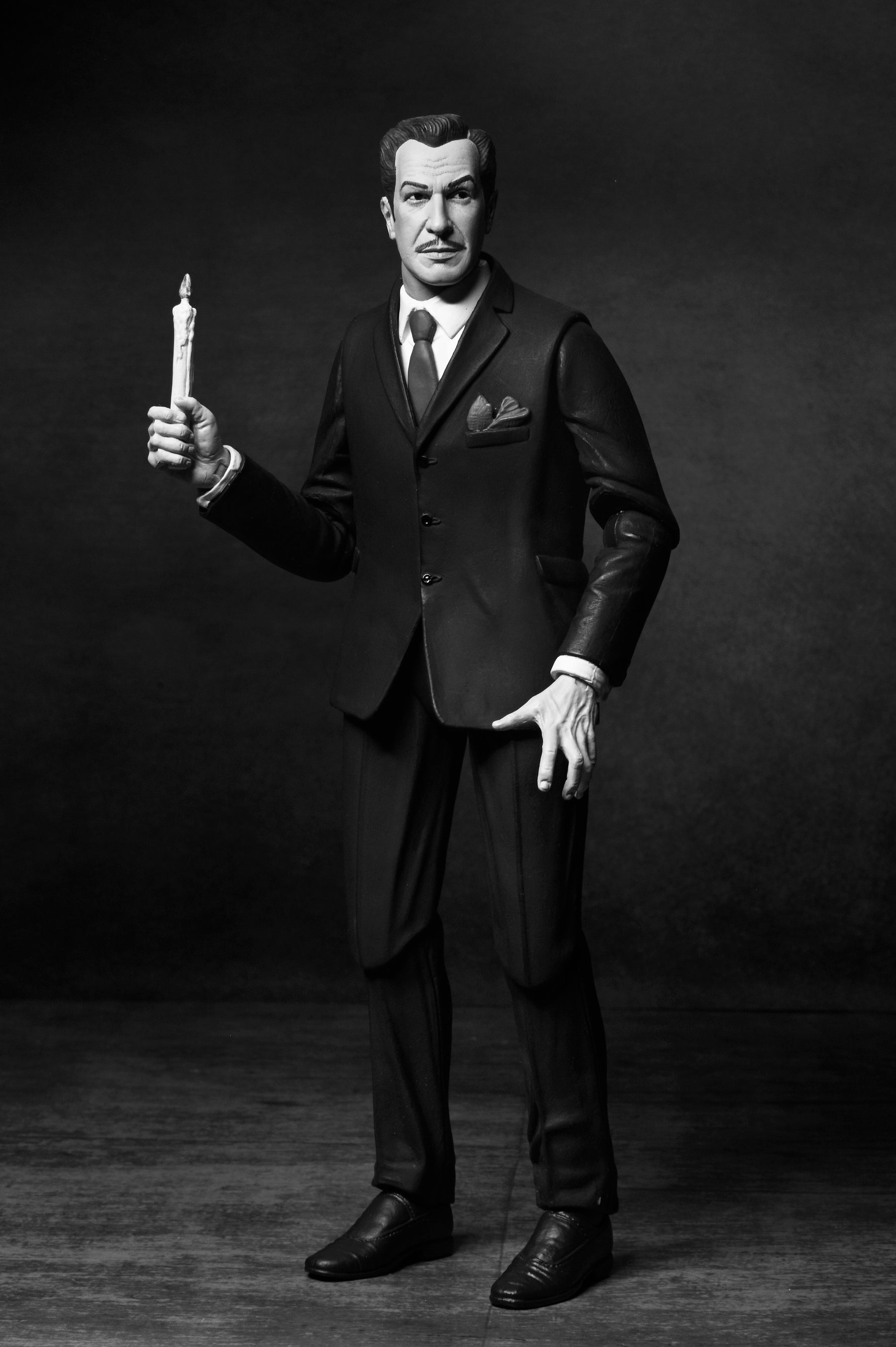 NECA - Universal Monsters - Ultimate Vincent Price (Black & White) 7" Scale Action Figure (Pre-Order Shipping February 2026)