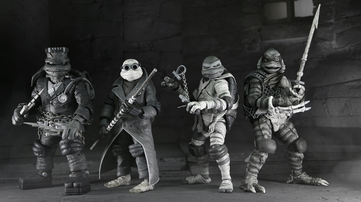 NECA - Universal Monsters x TMNT - Ultimate Black & White Action Figure 4-Pack