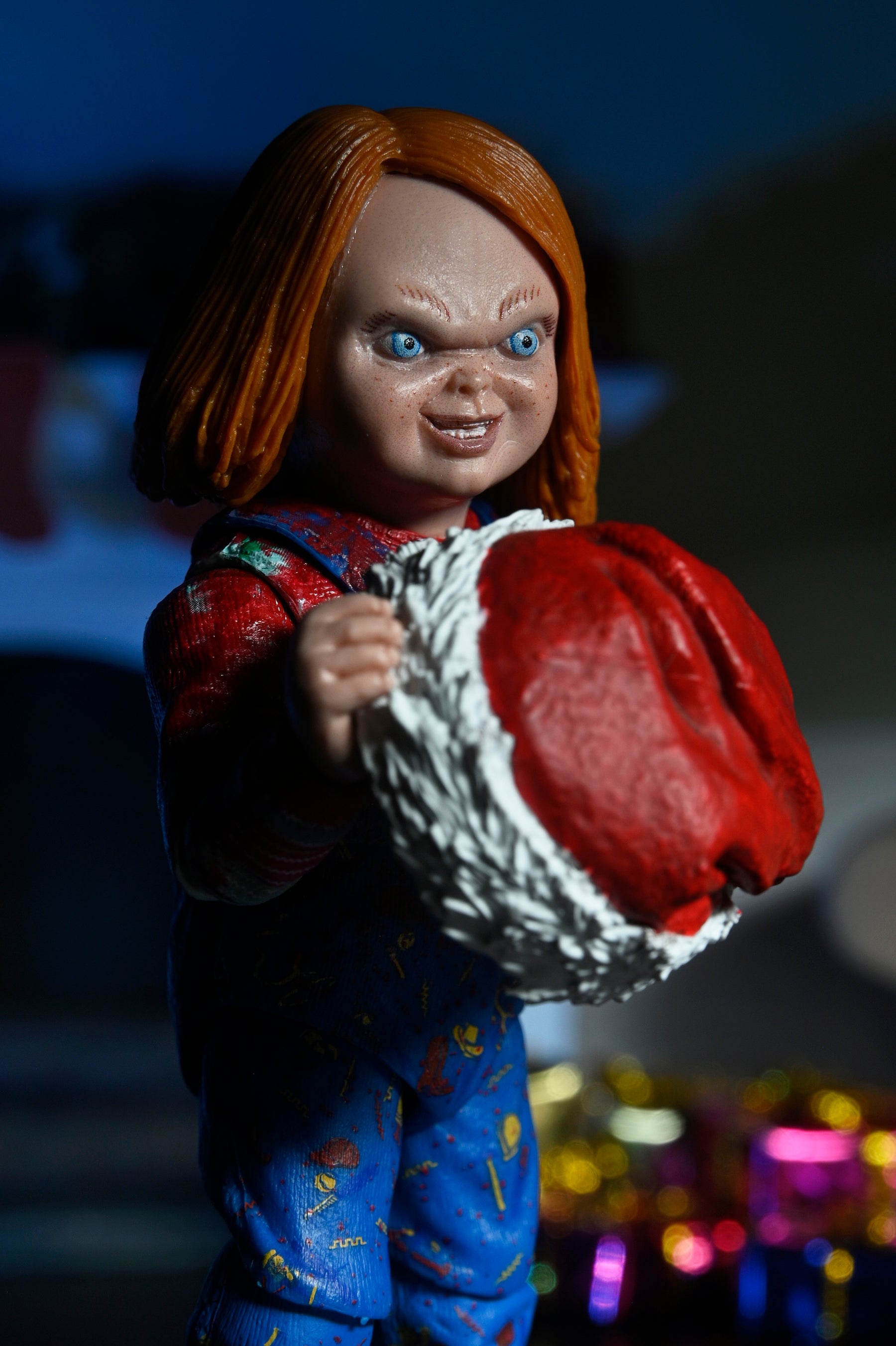 NECA - Ultimate Chucky (TV Series) Holiday Edition 7" Scale Action Figure