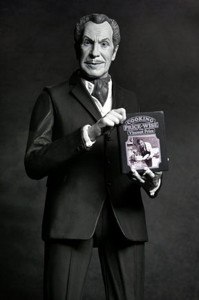 NECA - Universal Monsters - Ultimate Vincent Price (Black & White) 7" Scale Action Figure (Pre-Order Shipping February 2026)
