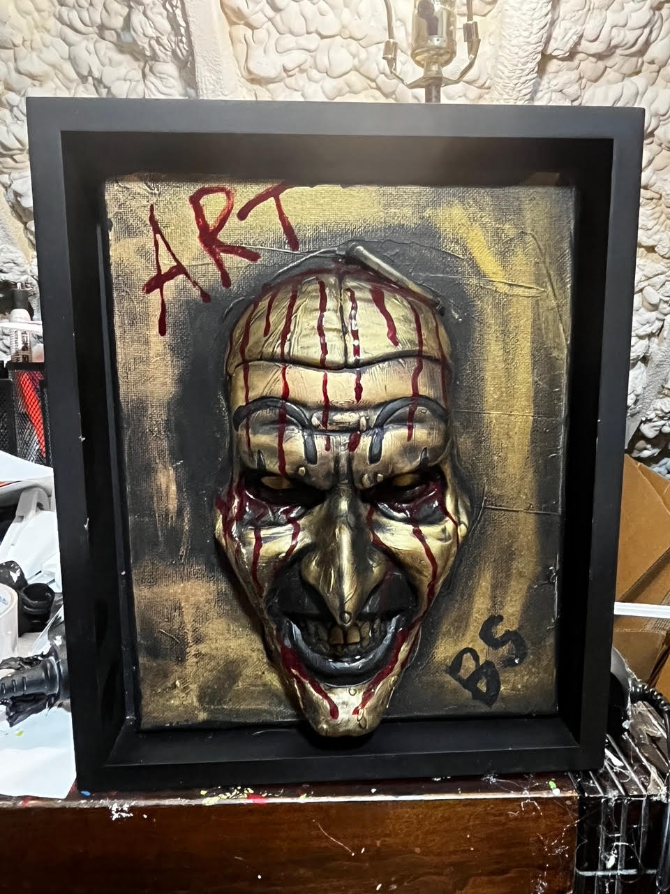 Brentz Dolz Terrifier: Art the Clown (Gold Leaf & Black) 3D Wall Art 8x10