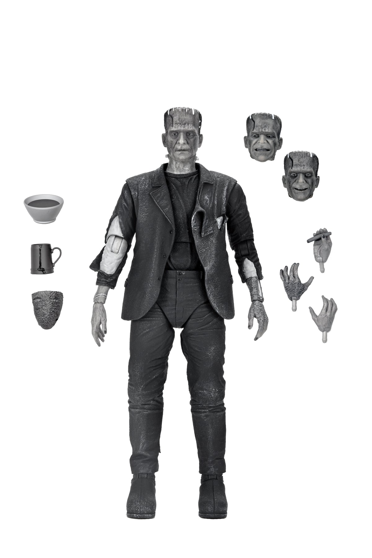 NECA - Universal Monsters - Bride of Frankenstein - Ultimate Frankenstein's Monster (B&W) Action Figure