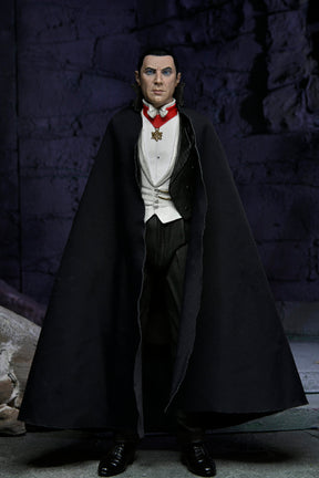 NECA - Universal Monsters - Ultimate Dracula (Transylvania) 7" Action Figure