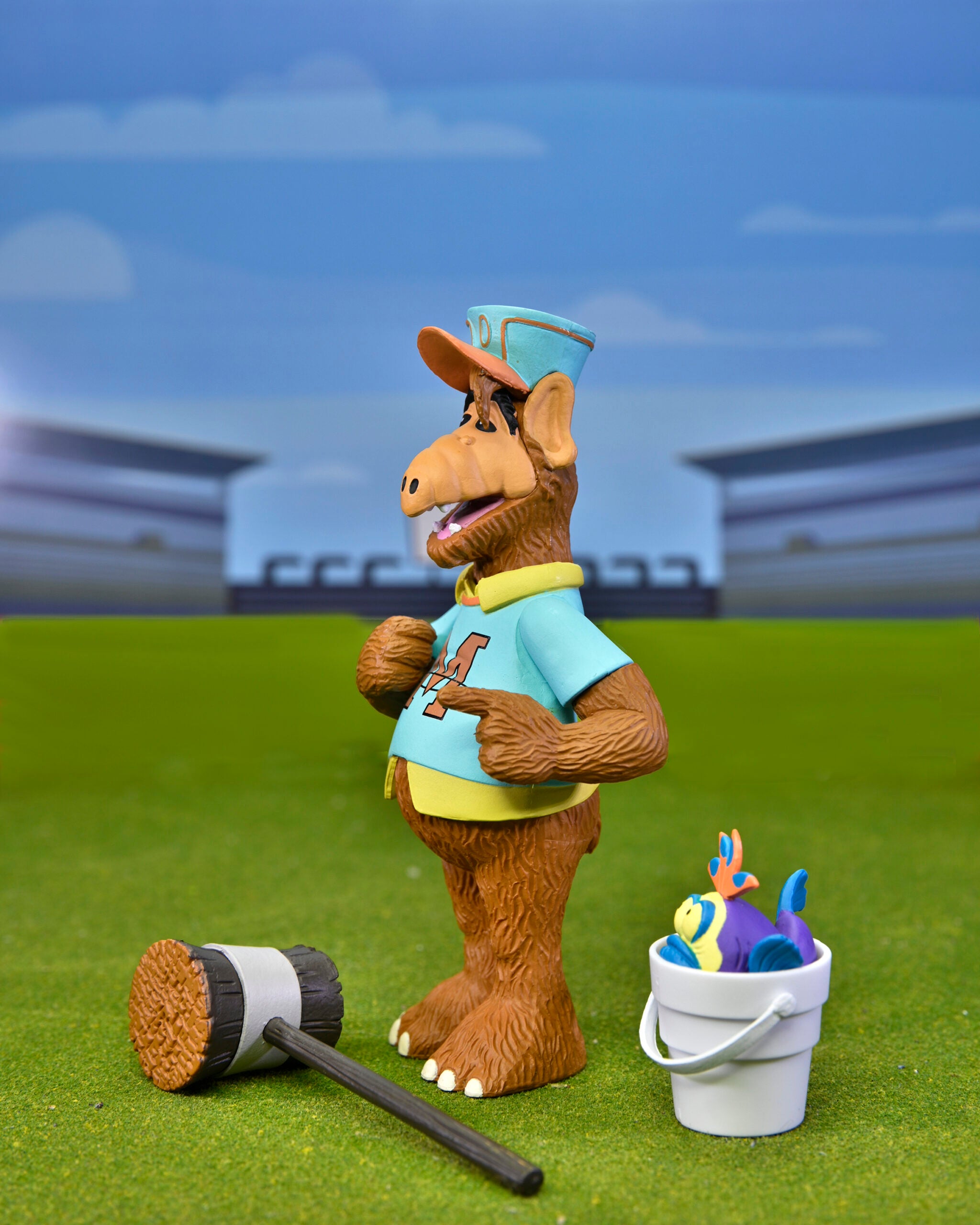 NECA - Toony Classics Baseball ALF 6" Action Figure