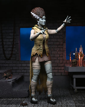 NECA - Universal Monsters x TMNT - Ultimate April as the Bride 7" Action Figure