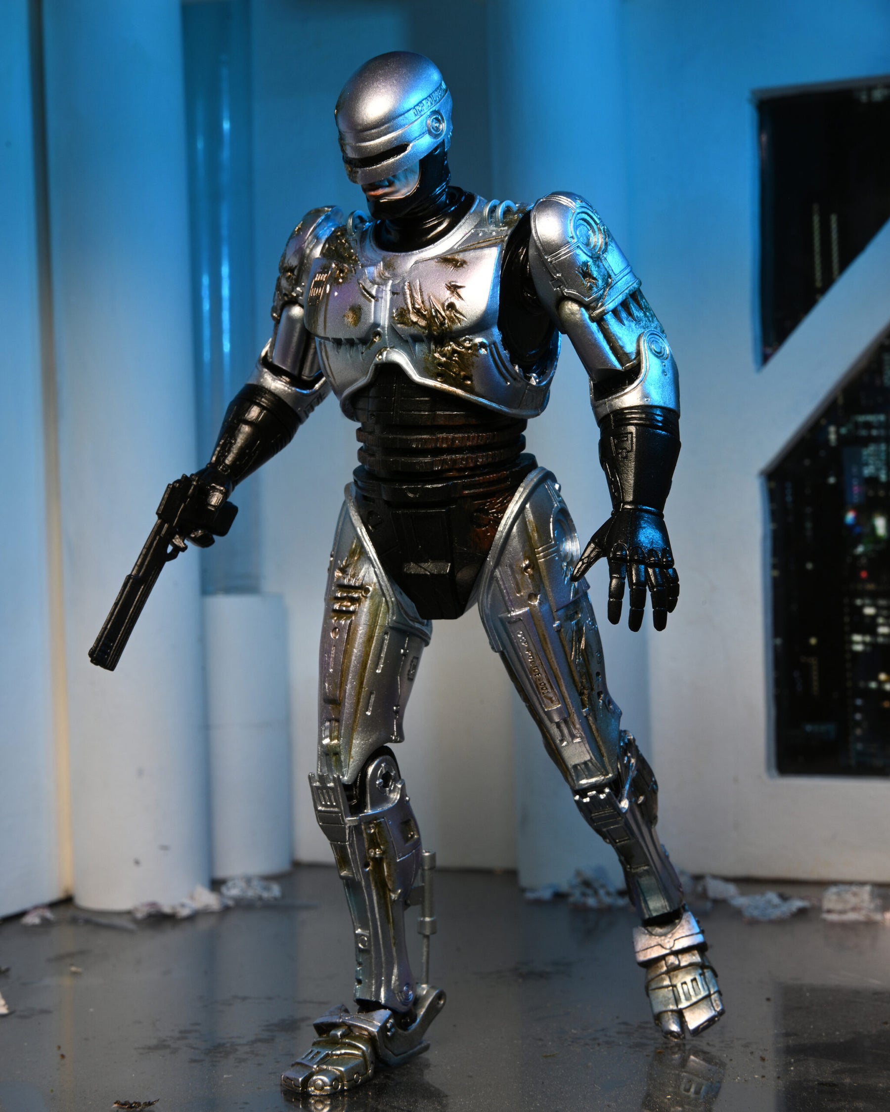 RoboCop Ultimate 7 Alex Murphy (OCP Uniform) Figure From NECA