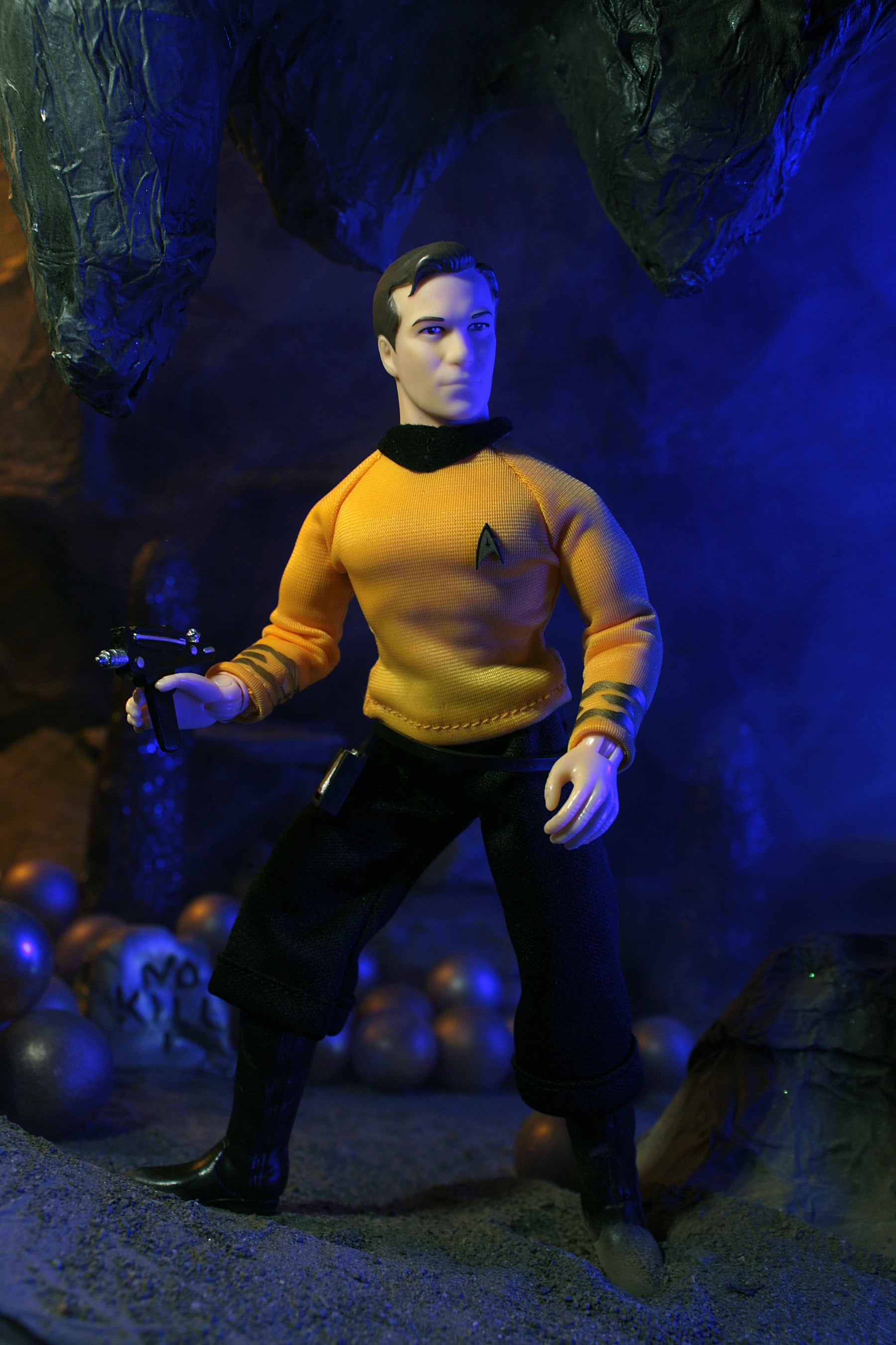 Mego Star Trek Wave 14 - Captain Kirk (New Head Sculpt) 8" Action Figure