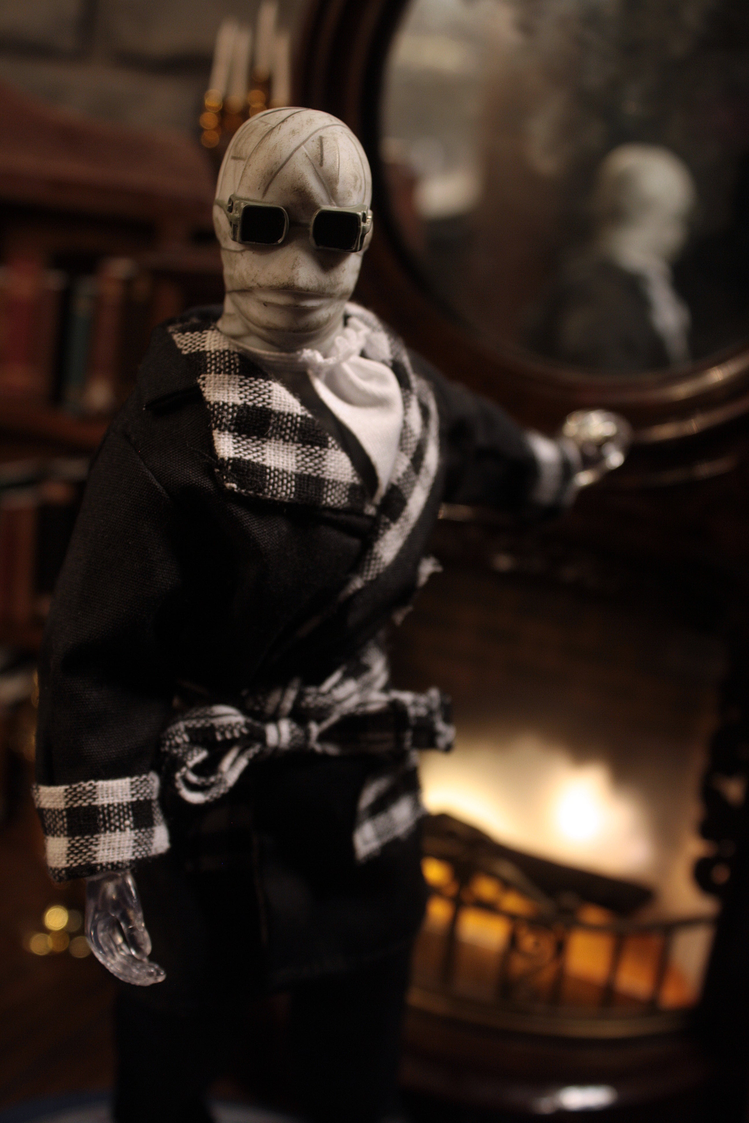 Mego Horror Wave 14 - Universal Invisible Man 8" Action Figure
