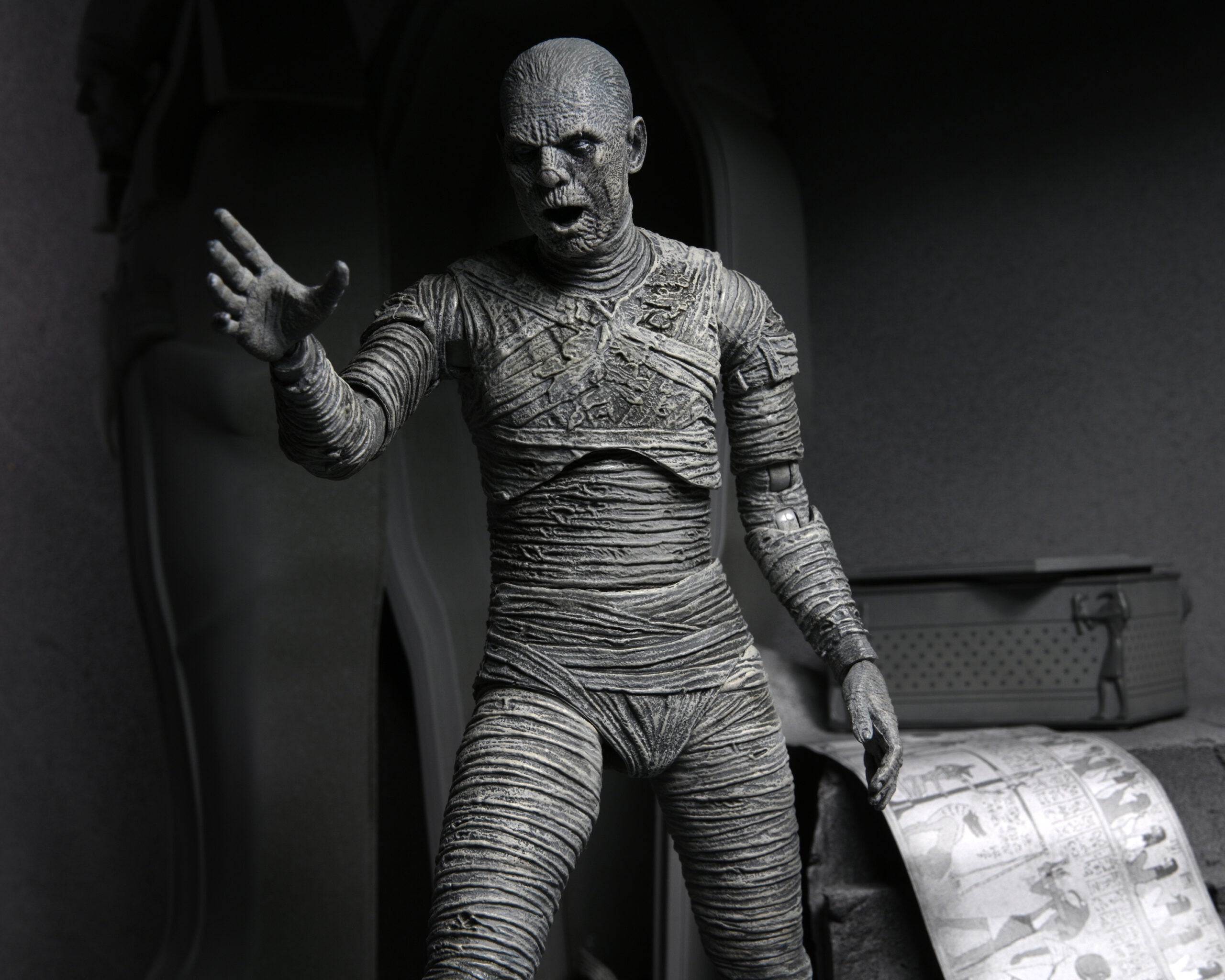 NECA - Universal Monsters - Ultimate Mummy (B&W) 7" Action Figure