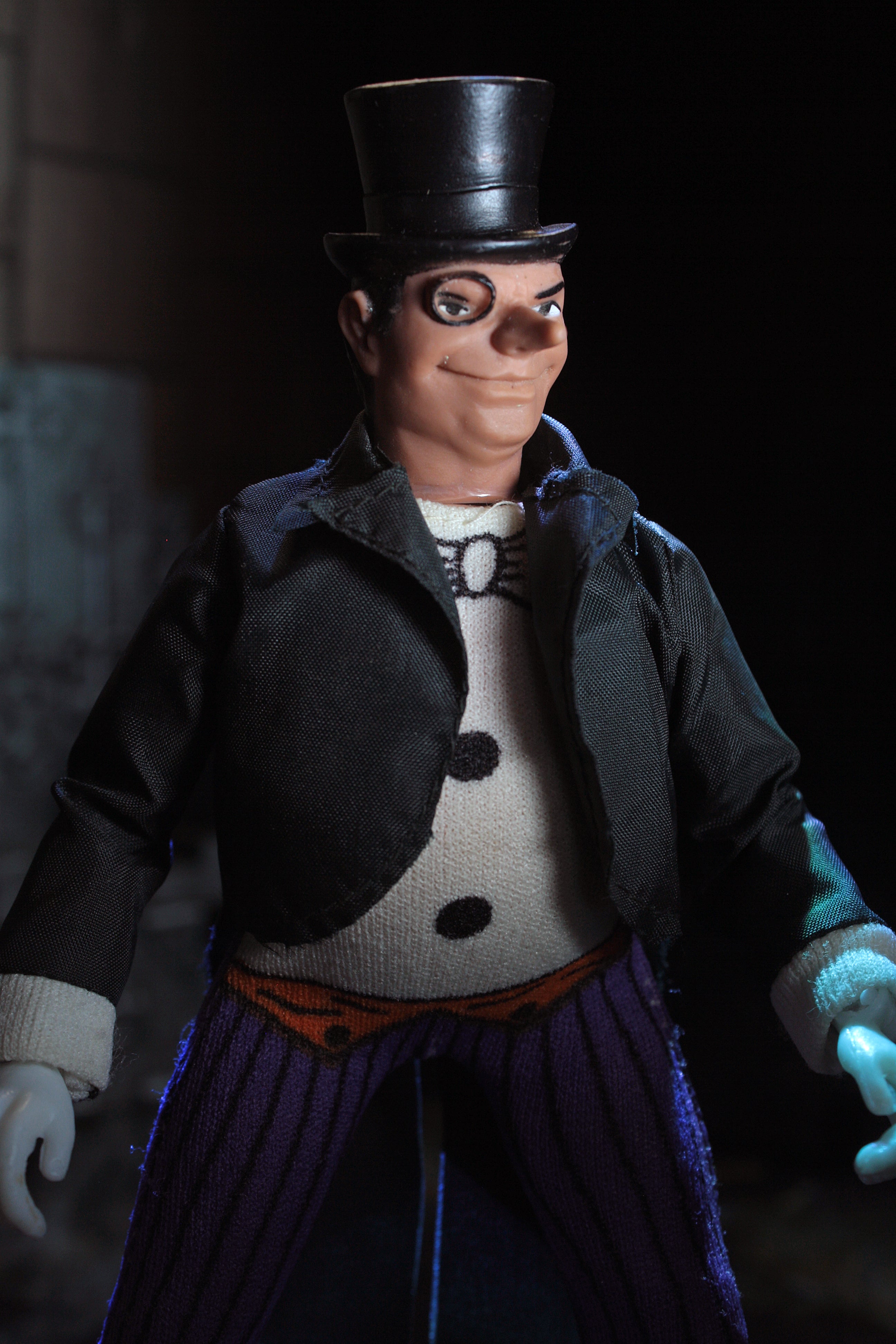 Mego Wave 17 - Penguin 50th Anniversary World's Greatest Superheroes (Classic Box) 8" Action Figure