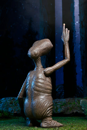 NECA - E.T. 40th Anniversary - Ultimate E.T. 7" Action Figure