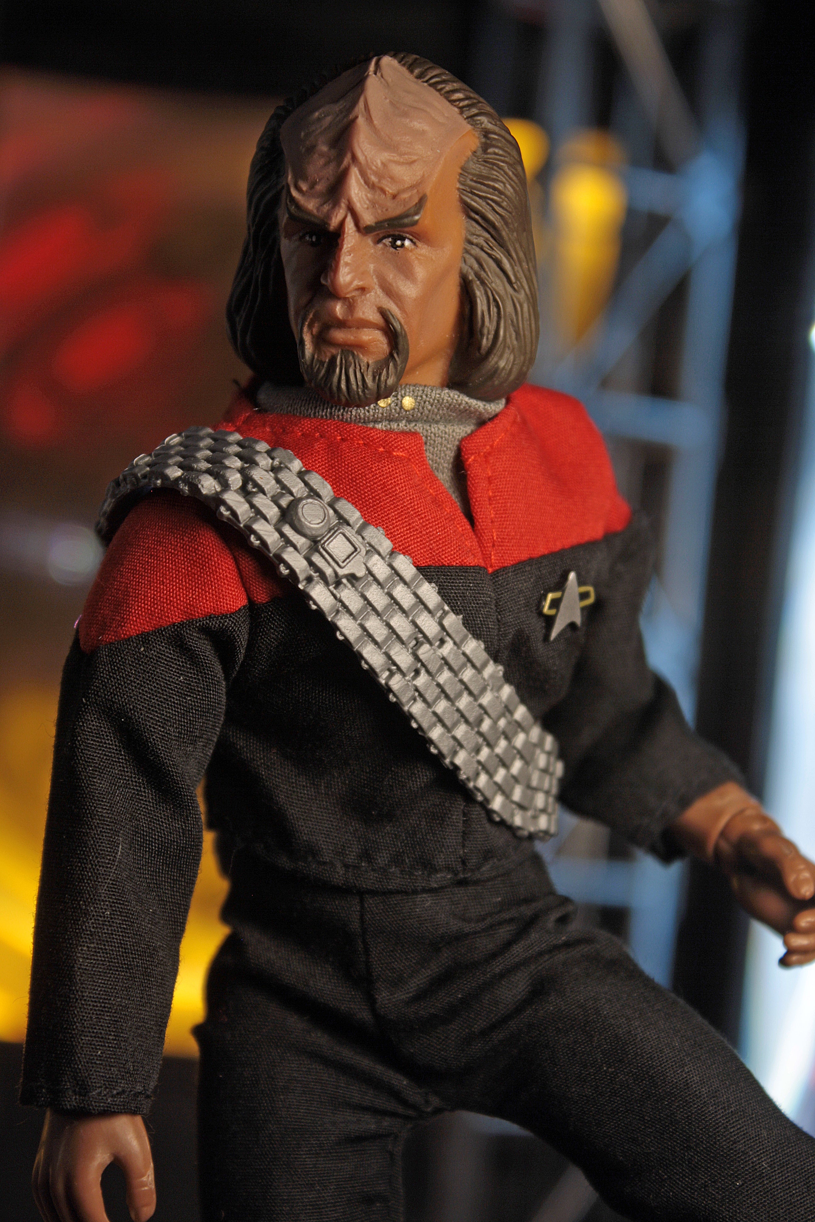 Mego Star Trek Wave 15 - Lieutenant Worf (Variant) 8" Action Figure