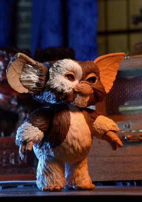 NECA - Gremlins - Ultimate Gizmo Action Figure - Zlc Collectibles